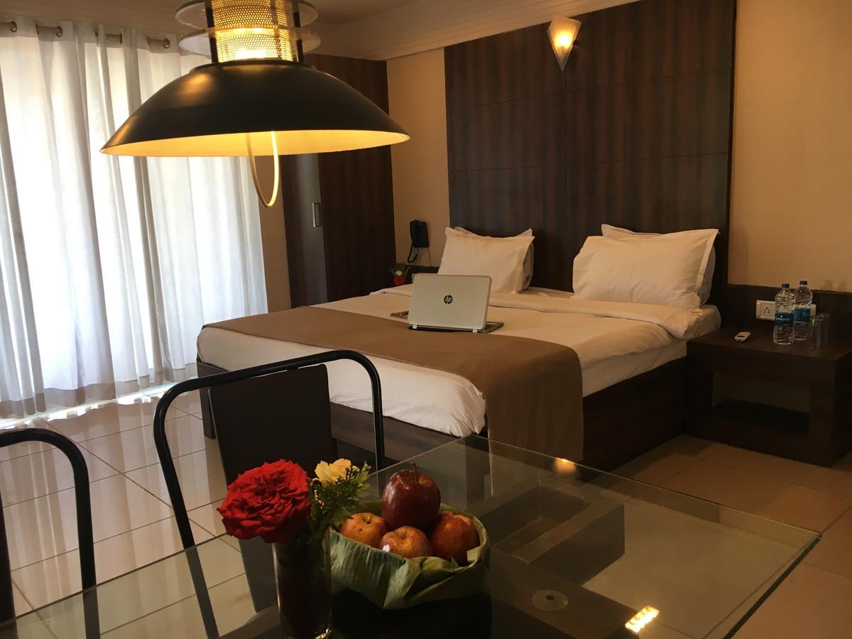 Presidency Highland Resort Koynanagar Экстерьер фото